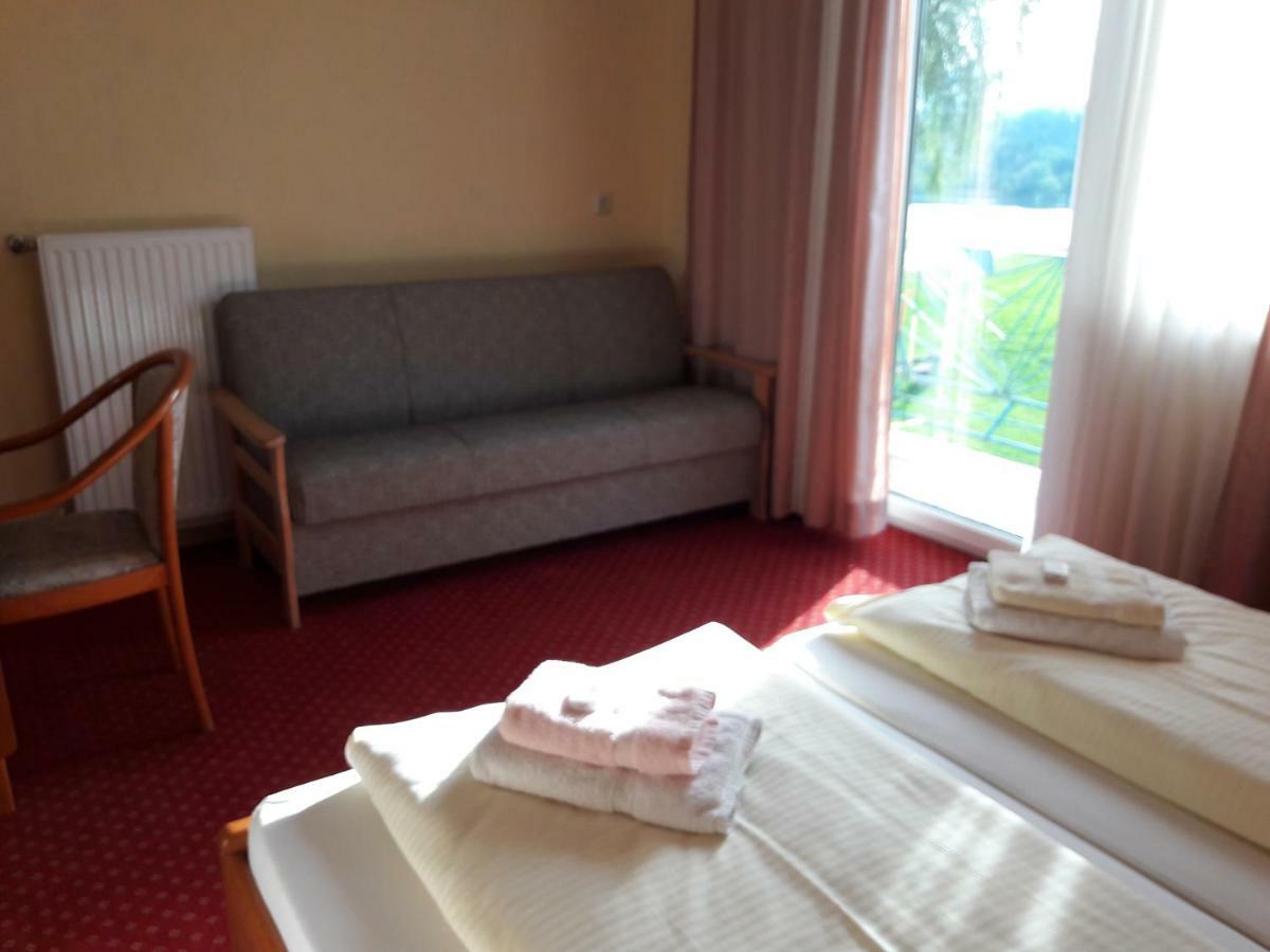 Hotel Am See Obersammelsdorf Esterno foto